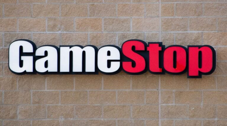 GameStop, Mağazalarını Bir Bir Kapatıyor