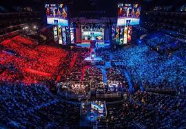 Riot Games Returns Back to Old Stage Layout!